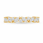 Laurel Band in yellow gold, angled view