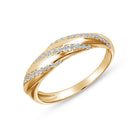 Rivelle Band in yellow gold, angled view