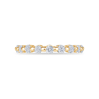 Solenne Band in yellow gold, alternate angle